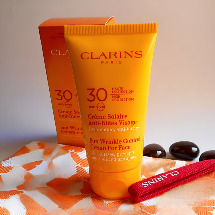 کرم ضد آفتاب کلارنس اورجینال SPF 30 با حجم ۷۵ میل